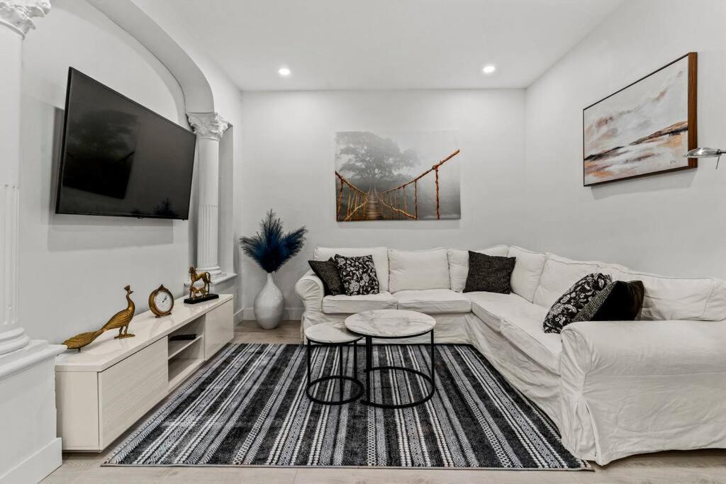 Appartement Haut De Gamme Ndg Montreal Exterior foto